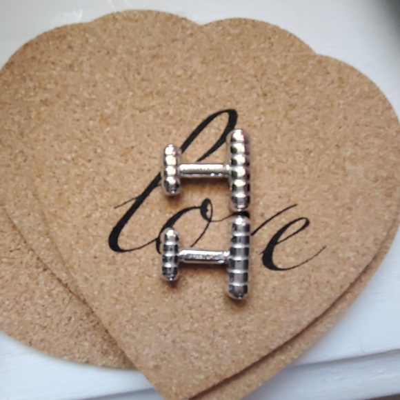 Like new Tiffany & Co cufflinks - Picture 3 of 4